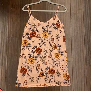 Mauve dress with velvet floral details